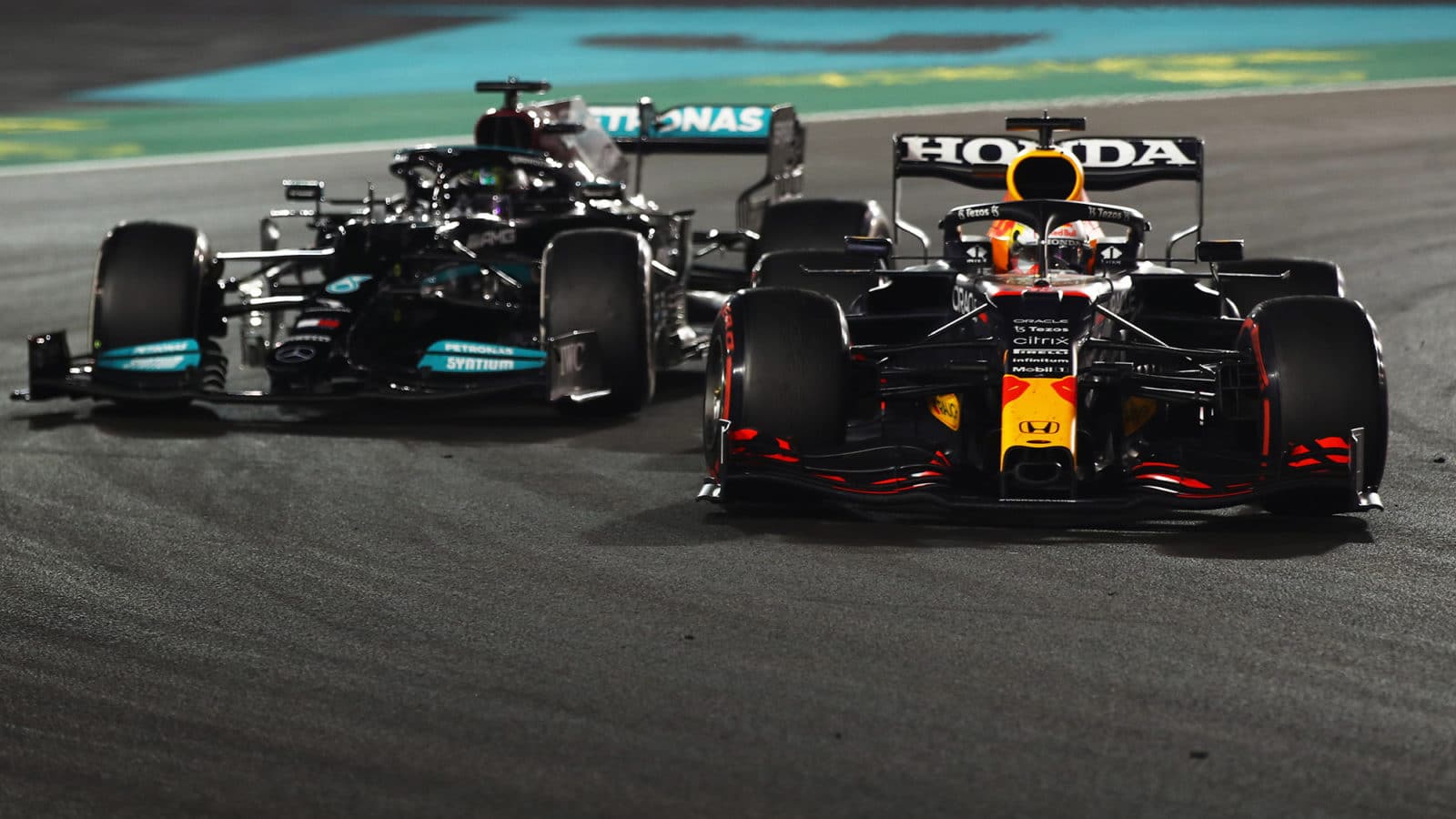 Max Verstappen overtakes Lewis Hamilton in the 2021 Abu Dhabi Grand Prix