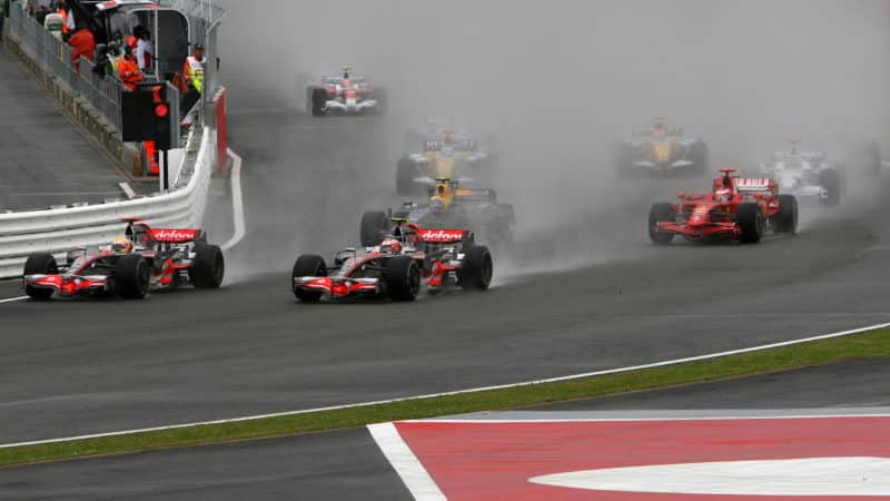 Start of the 2008 British Grand Prix
