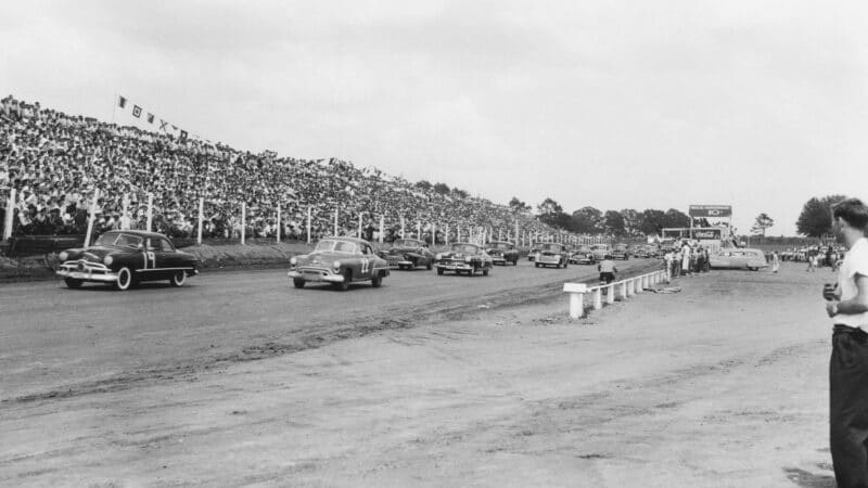 Start of first NASCAR race at Charlotte in 1949