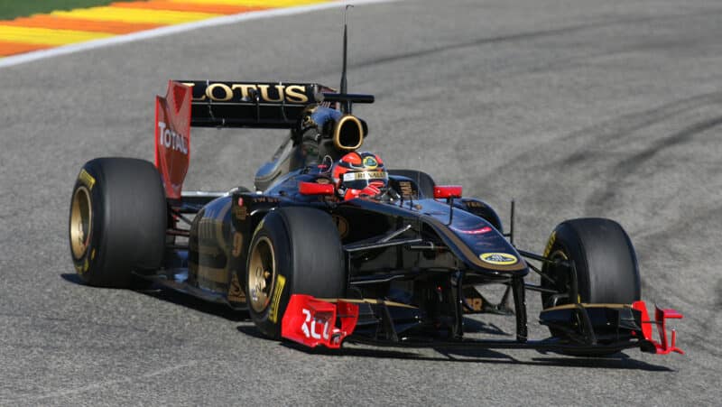 Lotus Renault of Robert Kubica testing at Valencia in 2011