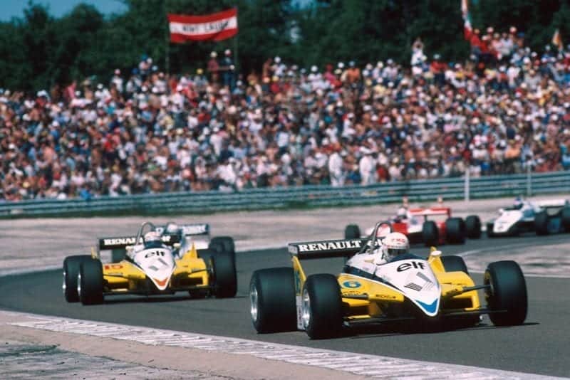 Rene Arnoux(Renault RE30B) leads team mate Alain Prost on the opening lap.