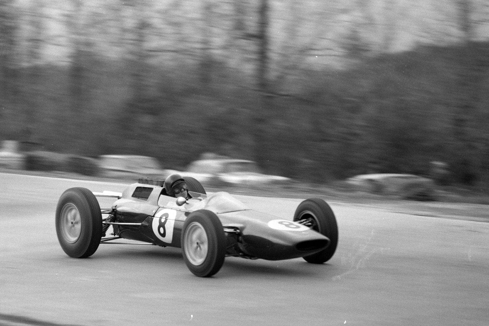 Jim Clark took his third win of the year for Lotus
