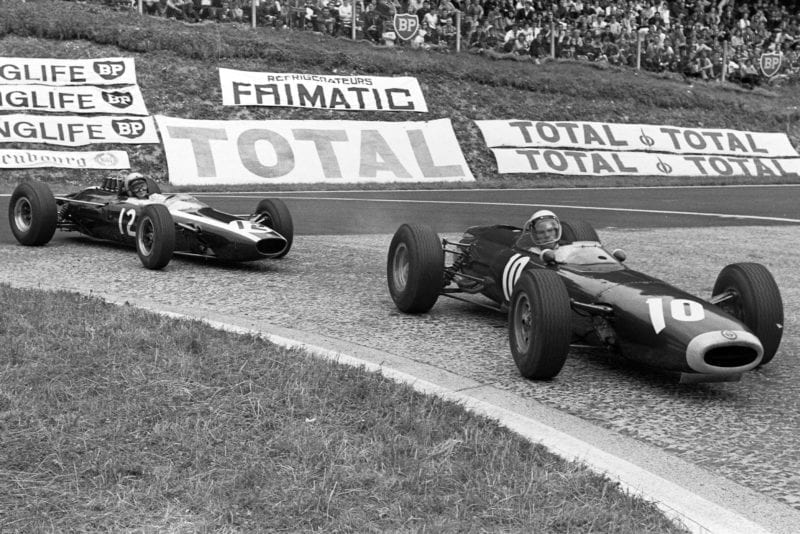Richie Ginther, BRM P261, leads Bruce McLaren, Cooper T73 Climax.