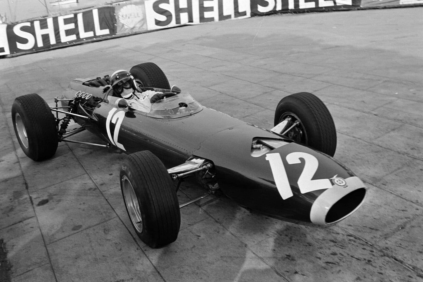 Jackie Stewart, BRM P261.