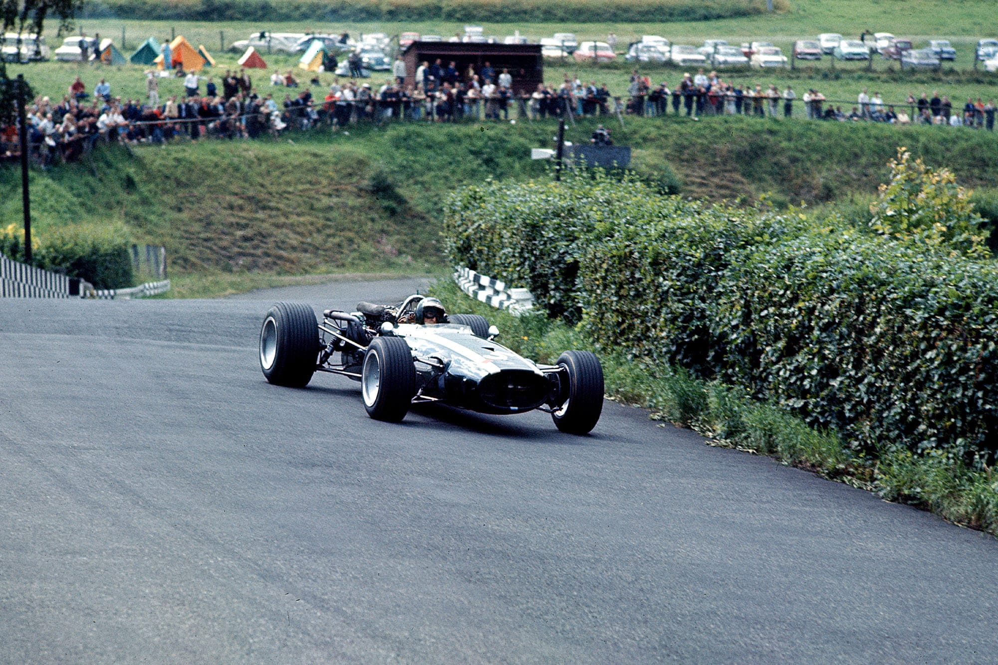 Jochen Rindt (Cooper T86 Maserati).