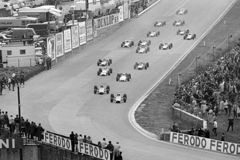 The field heads down to Eau Rouge at the start