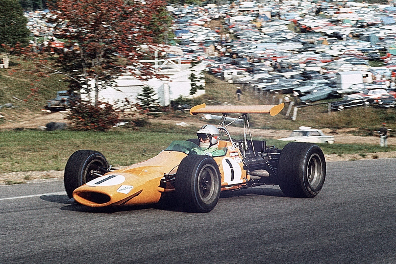 Denny Hulme in his McLaren-Ford at the 1968 Canadian Grand Prix
