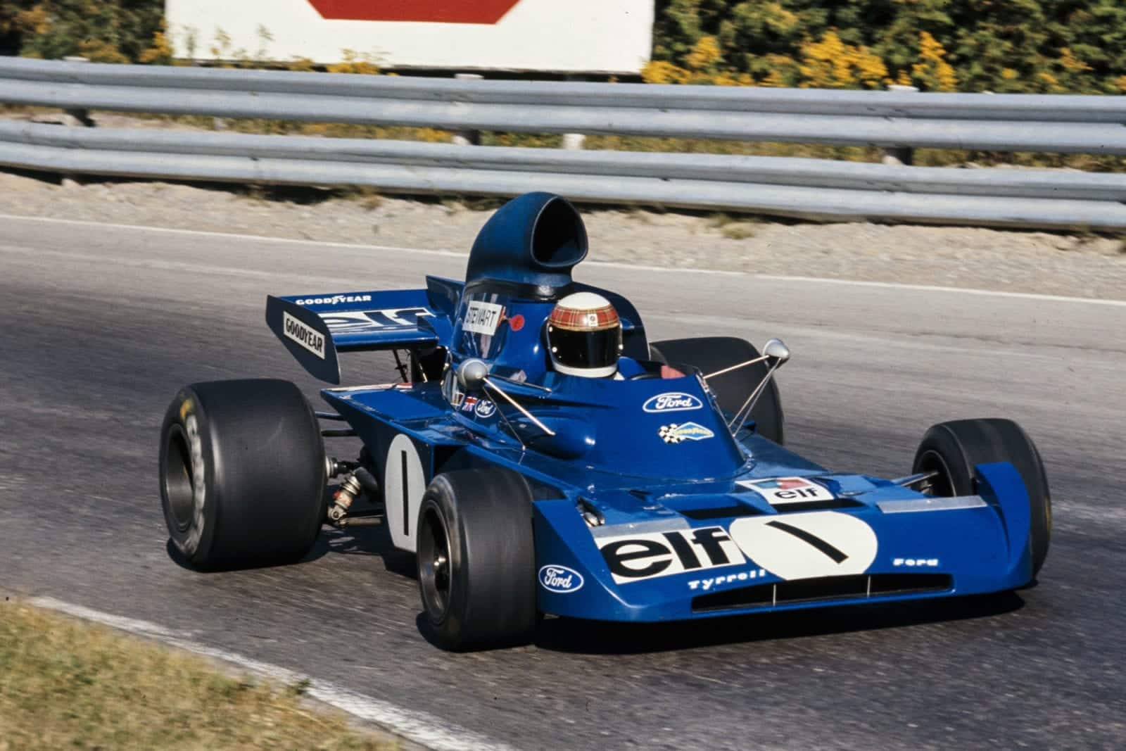 Jackie Stewart driving for Tyrrell at the 1972 Canadian Grand Prix