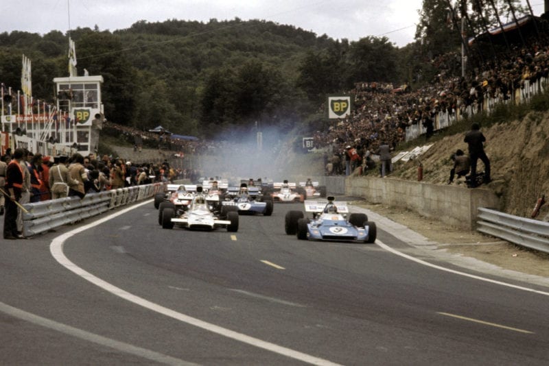 Chris Amon takes the lead as the field stes off at the 1972 French Grand Prix.