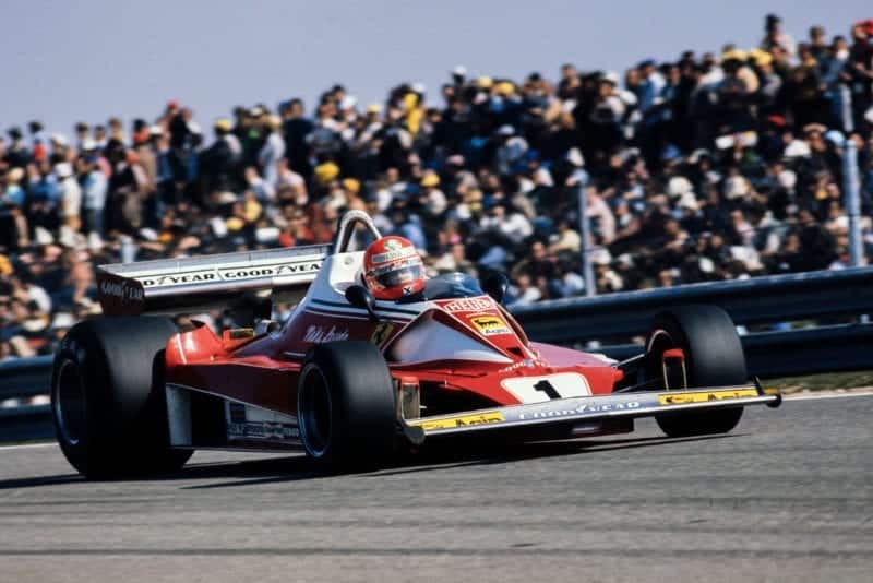 Niki Lauda (Ferrari) at the 1976 SPanish Grand Prix, Jarama.