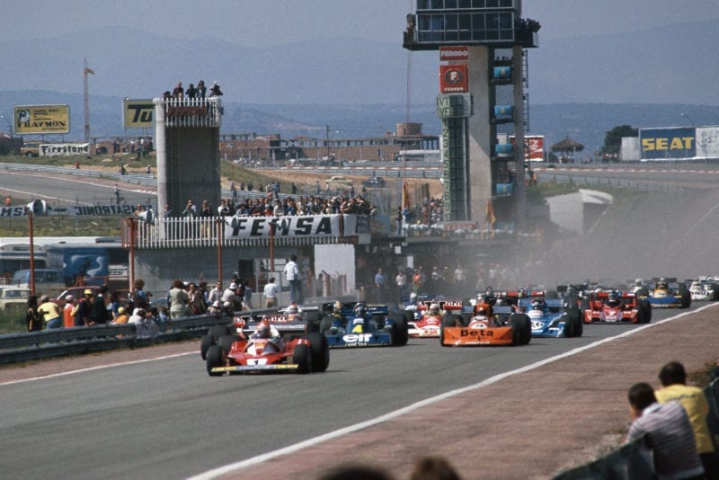 The 1976 Spanish Grand Prix gets underway.