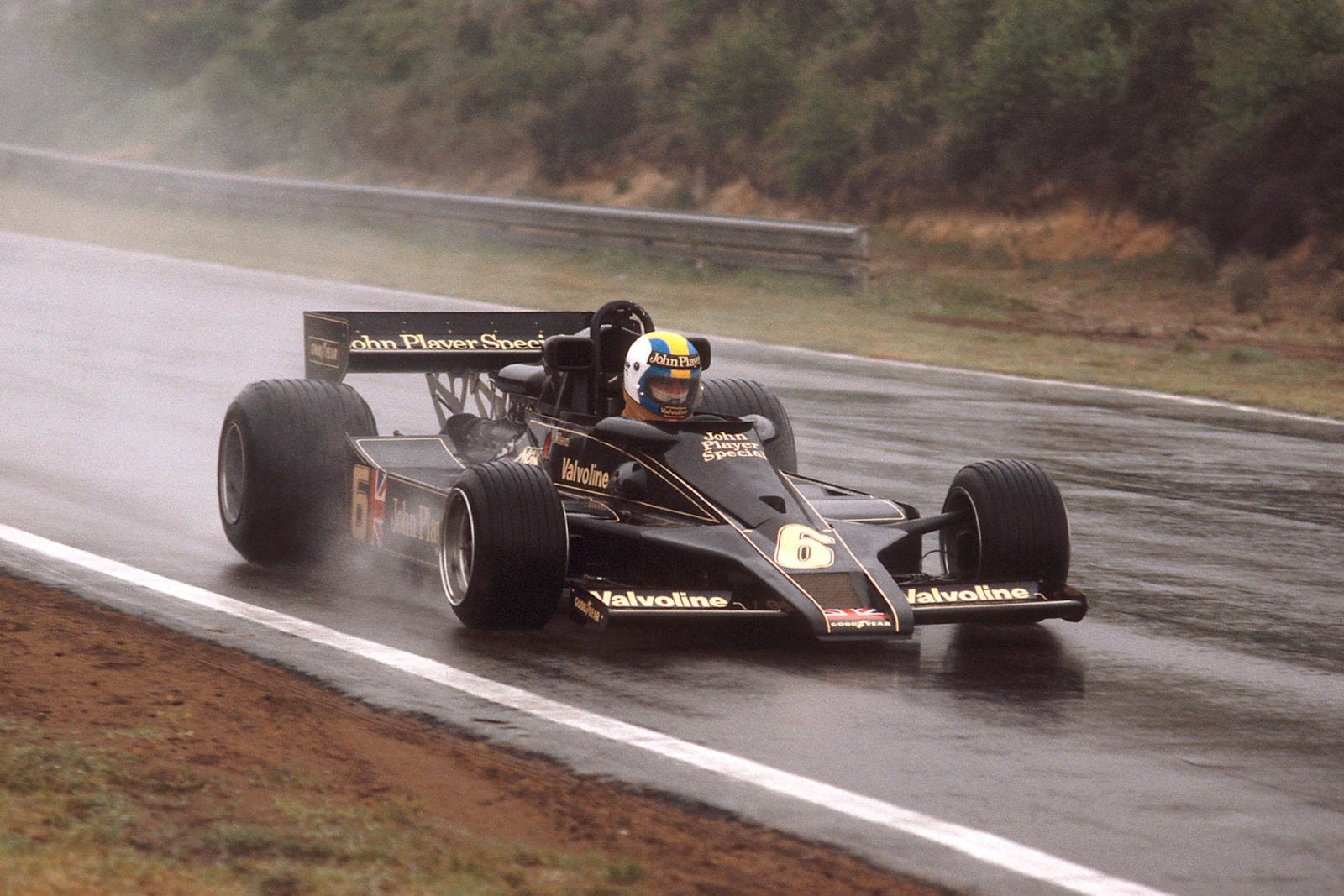 Gunnar Nilsson (Lotus) at the 1977 Belgian Grand Prix, Zolder.