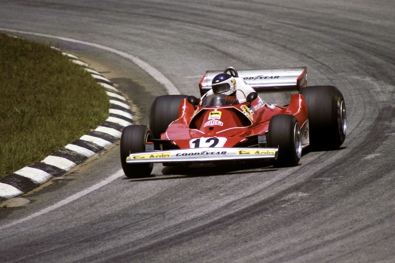 Carlos Reutemann driving for Ferrari at the 1977 Brazilian Grand Prix, Interlagos.