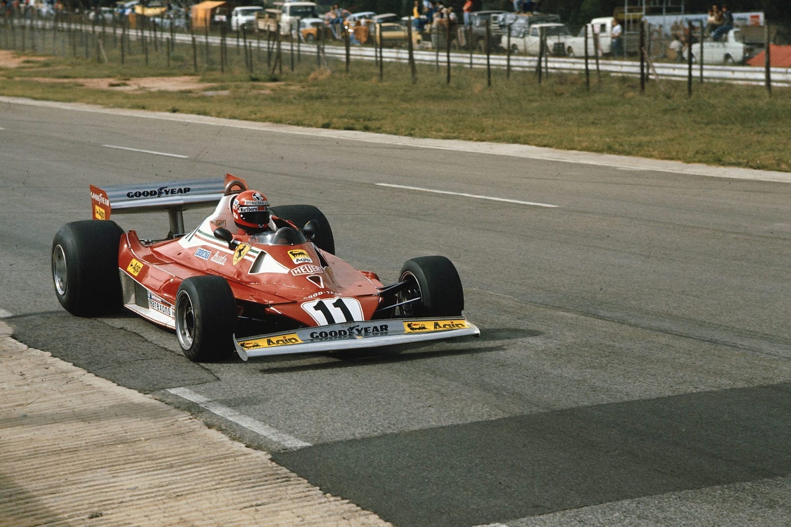 Niki Lauda (Ferrari) at the 1977 South African Grand Prix, Kyalami.