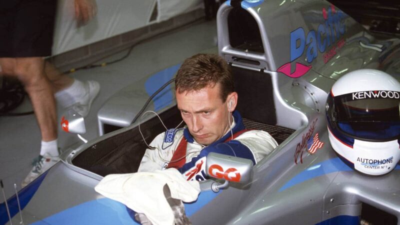 Bertrand Gachot (Pacific-Ford) in the pits during practice for the 1994 Pacific Grand Prix