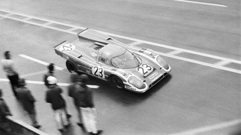 2 Porsche 917 Richard Attwood 1970 Le Mans