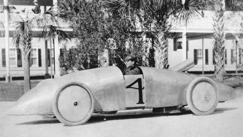 2 Stanley Steamer driven by Louis S. Ross