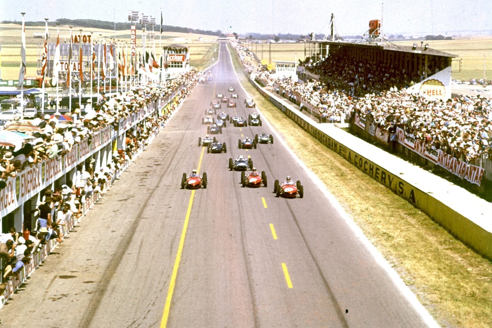 The start of the 1961 French Grand Prix at Reims.