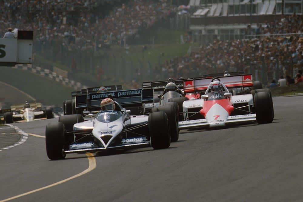 Nelson Piquet, Brabham BT53, leads the start.