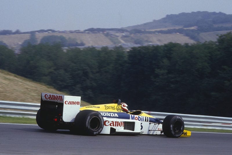 Nelson Piquet driving his Williams FW11 Honda.