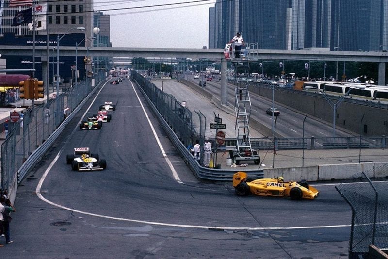 Ayrton Senna (Lotus 99t), leads 2nd placed Nelson Piquet (Williams FW11B).