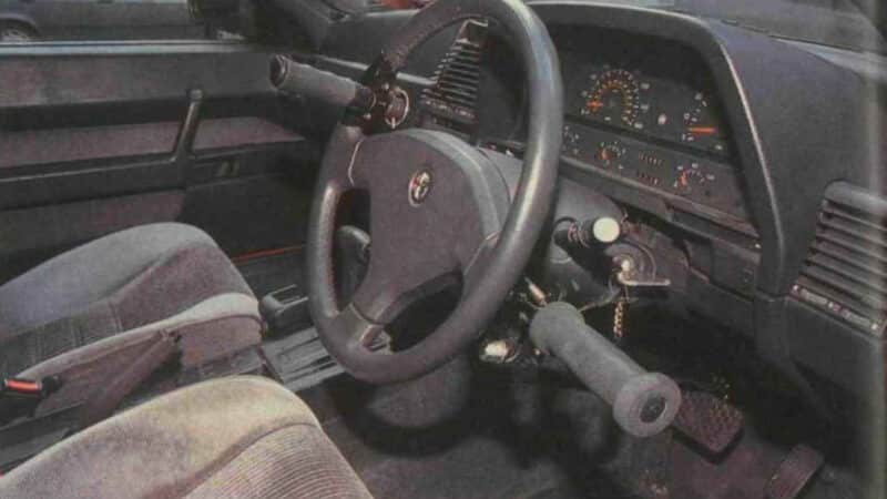 Adapted steering wheel of Alfa Romeo 164