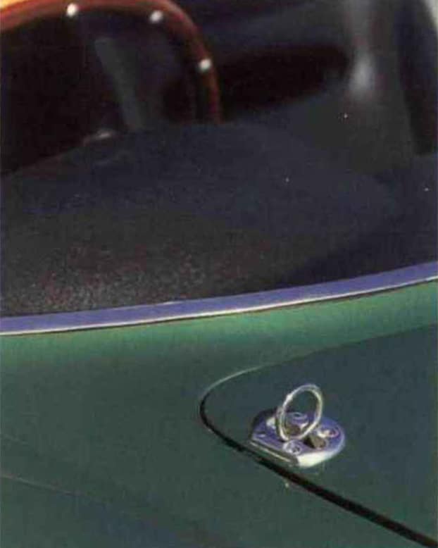Aston Martin DB4 Zagato boot catch