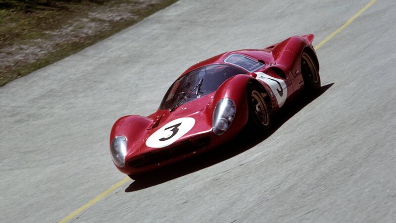 Chris Amon, Ferrari 330P4, 1000 Km of Monza, Monza, 25 April 1967. The sublime Ferrari 330P4 on the Monza banking driven by Lorenzo Bandini. (Photo by Bernard Cahier/Getty Images)