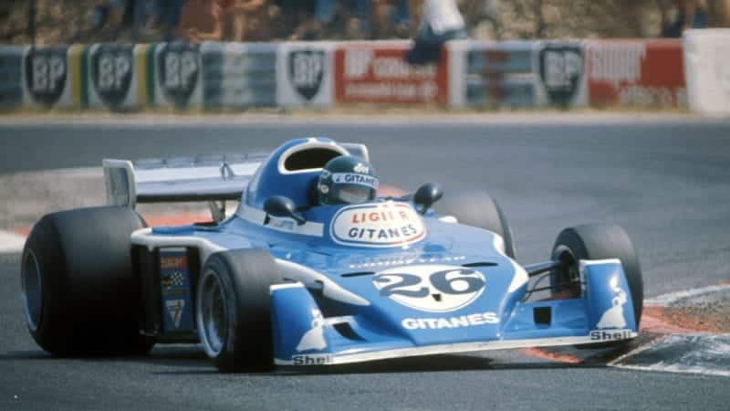 Jacques Laffite in the Liger Matra during the 1976 French Grand Prix at Paul Ricard