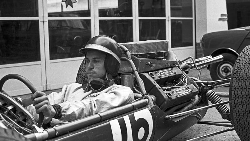 Jim Clark in 1962 Lotus 25