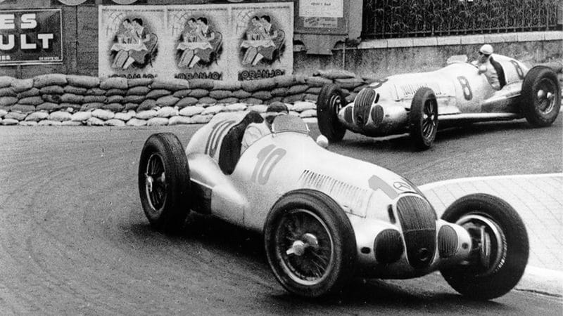 Mercedes-GP-driver-Manfred-von-Brauchitsch-leading-at-the-1937-Monaco-GP