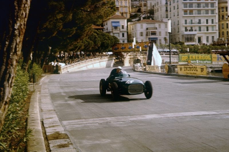 Stirling Moss approaches the Swimming Pool section in his Vanwall, 1957 Monaco Grand Prix.