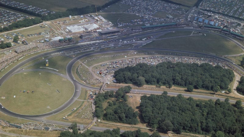 Overhead shot of Brands Hatch on the day of the 1970 Formula 1 British Grand Prix