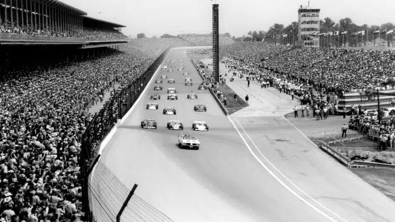 Start of the 1972 Indy 500
