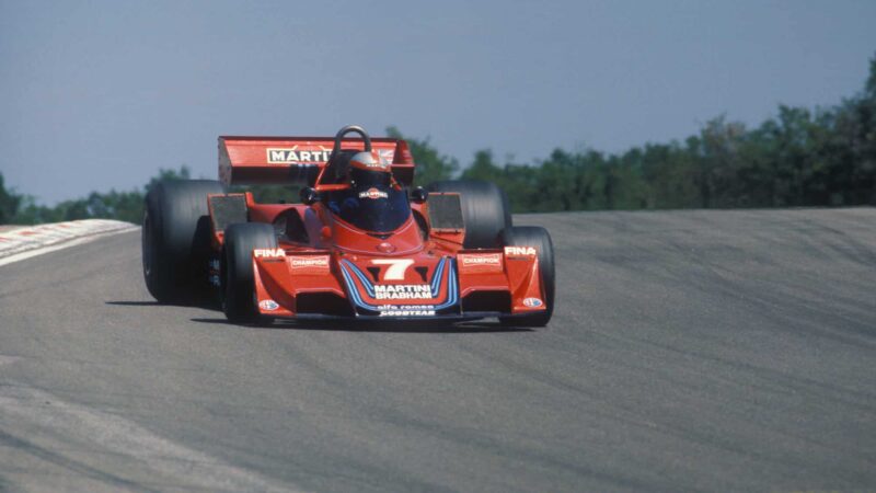 John Watson (Brabham-Alfa Romeo) in the 1977 French Grand Prix in Dijon-Prenois. Photo: Grand Prix Photo