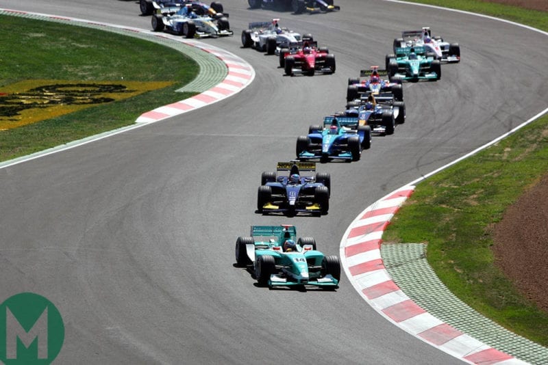 Ernesto Viso leads the field into the first corner of 2005 GP2 race