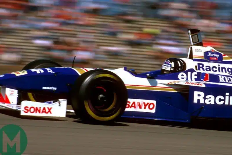 Damon Hill at speed in the 1996 Williams-Renault