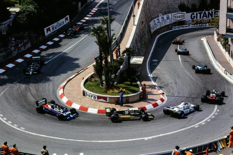 The field negotiates the Loews hairpin, 1979 Monaco Grand Prix.
