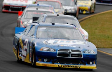 Dodge quits NASCAR