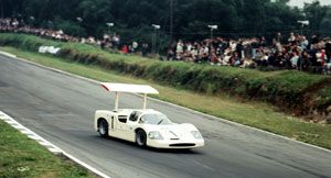 Phil Hill and the Chaparral 2F