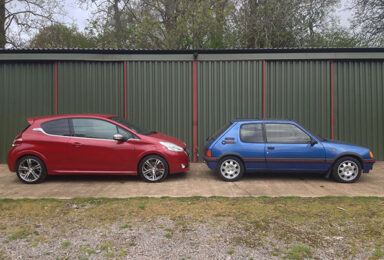 Peugeot 205GTI vs 208GTI