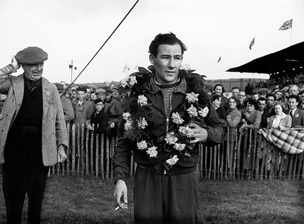Precious footage of Stirling Moss
