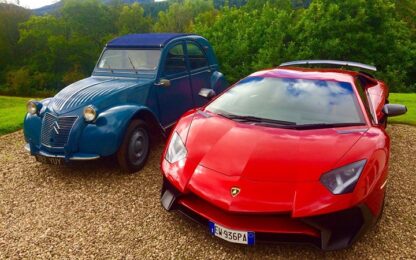 Aventador vs 2CV
