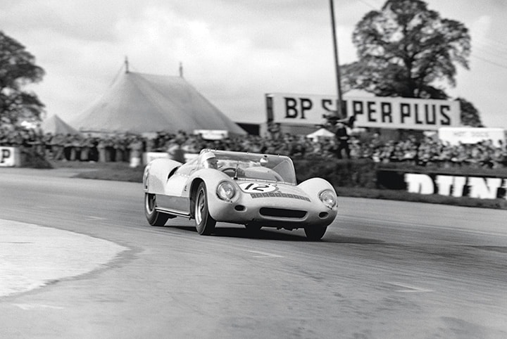 Great racing cars: Lotus 19