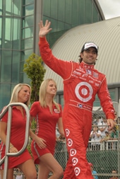 Victory puts Franchitti in charge
