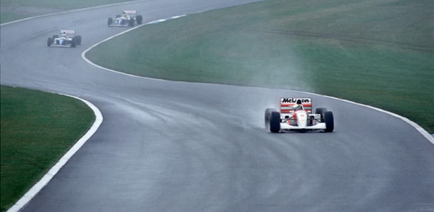 Senna double, Gurney at 85