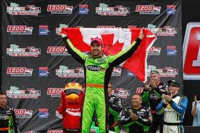 Hinchcliffe takes maiden IndyCar win