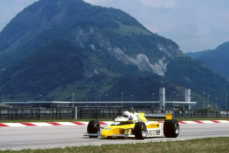 Rene Arnoux in his Renault RE20.