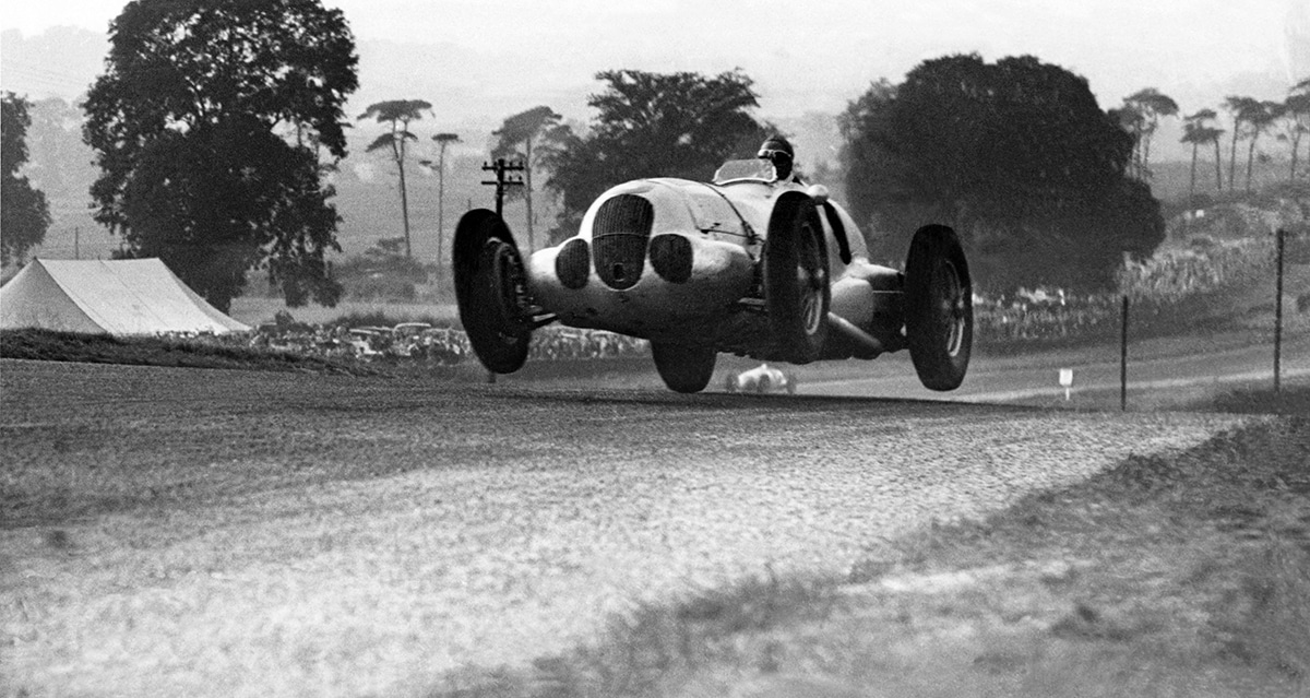 52 – 1937 Donington GP