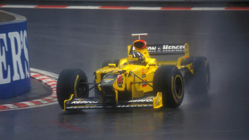 Damon Hill cornering at Spa in 1998 Belgian Grand Prix